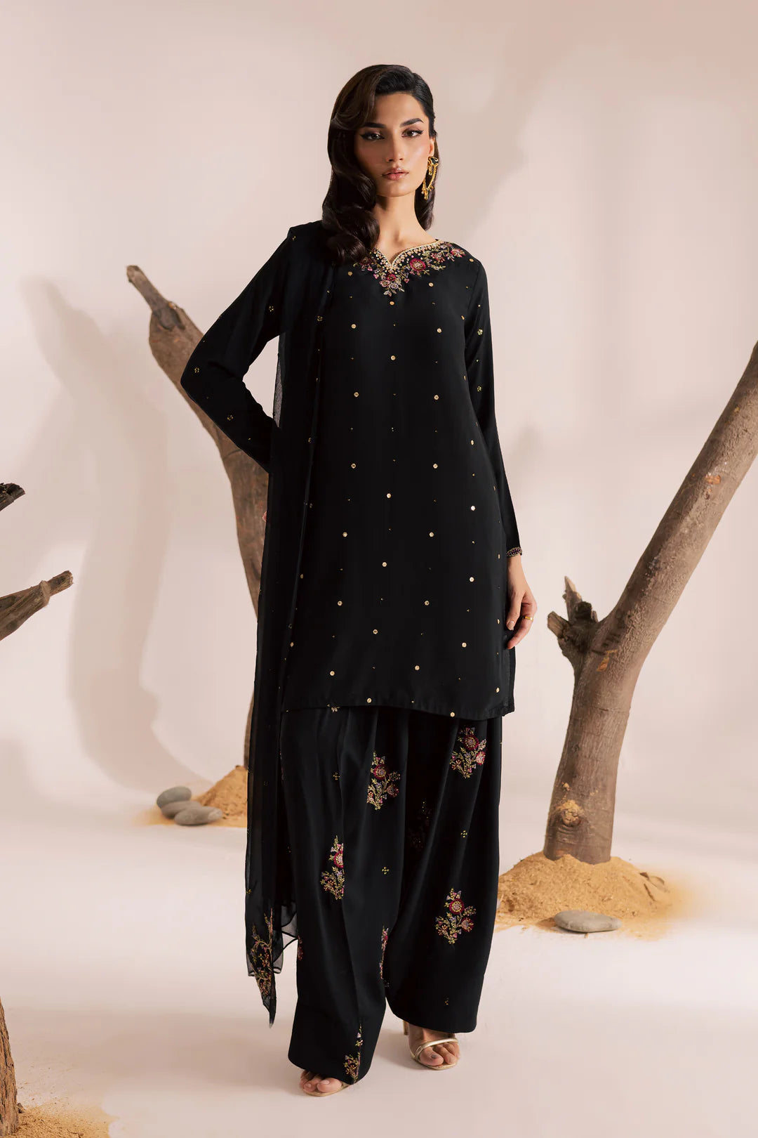 Zyla 3Pc - Festive Luxe Pret